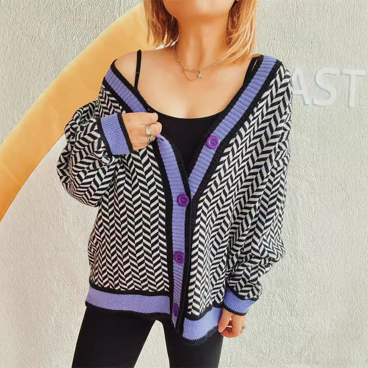 Damen Übergroße Strickjacke mit auffälligem Zickzackmuster und bunten Knöpfen Drune
