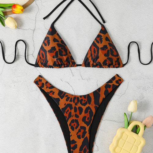 Damen Triangel-Bikini mit hochgeschnittenem Unterteil und animalischem Muster Drune