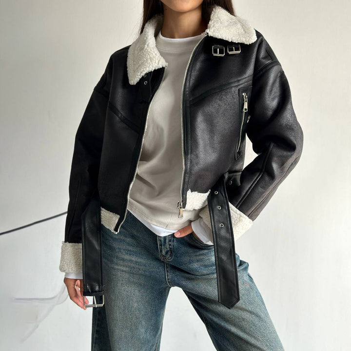 Damen Kunstlederjacke mit hochwertigem Fleece-Futter und figurformendem Gürtel Drune