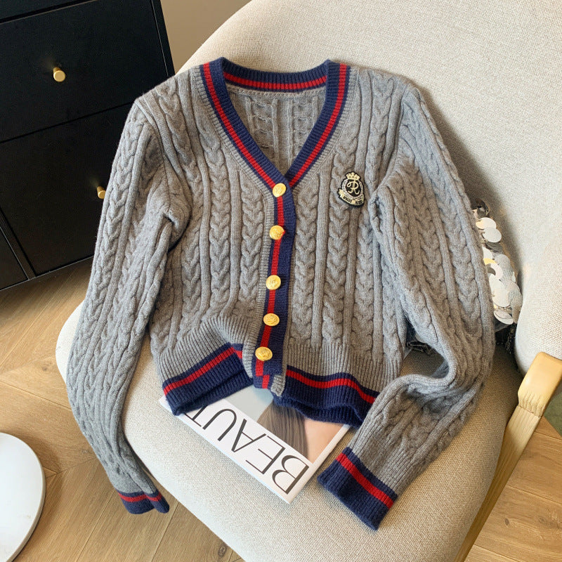 Damen Grobstrick-Cardigan mit dekorativen Knöpfen und sportlichem Streifenmuster Drune