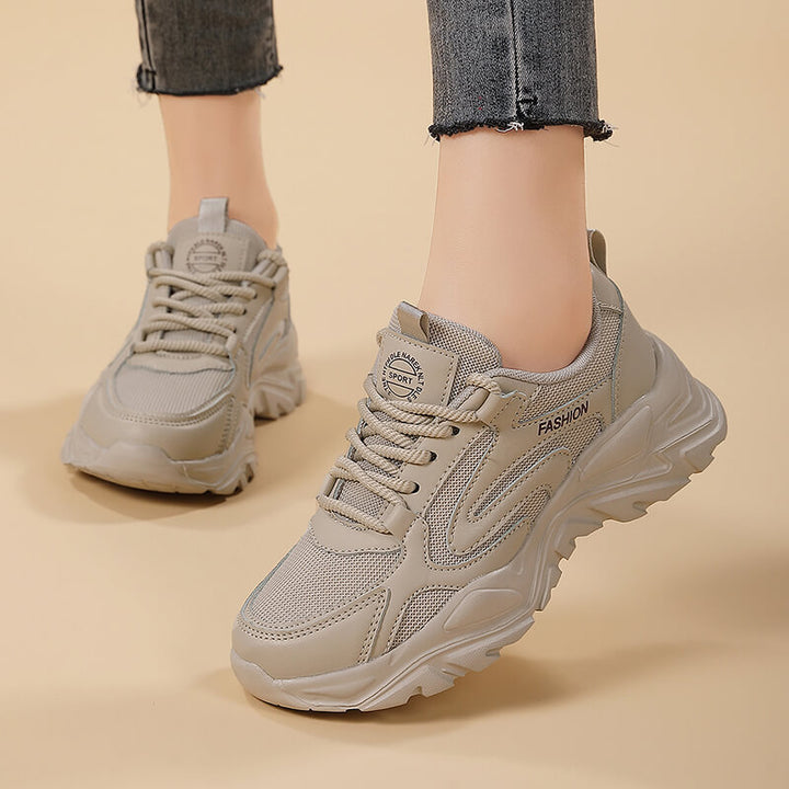 Damen nan voluminöser Plateau-Lifestyle-Sneaker mit Mesh- und Kunstledermix, gepolsterter Ferse und profiliertem Dämpfungssockel Drune