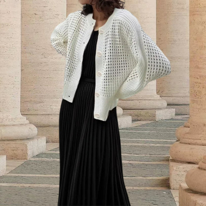 Damen Strickjacke mit luftiger Häkeloptik und praktischen Knöpfen Drune