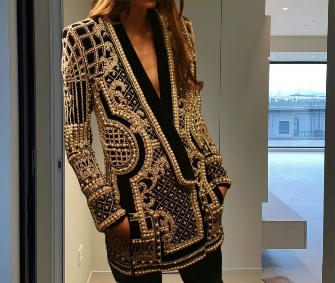 Damen Elegante Strickjacke mit funkelndem Perlenbesatz Drune
