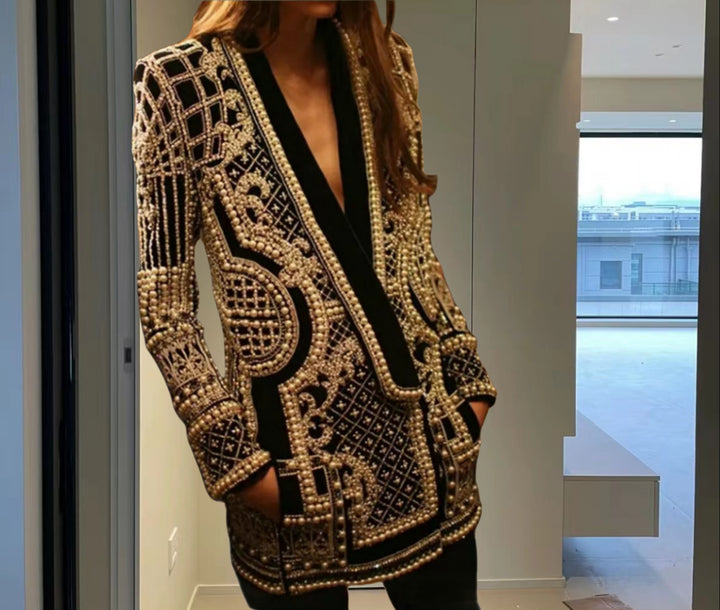Damen Elegante Strickjacke mit funkelndem Perlenbesatz Drune