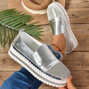 Damen Slip-On Plateau-Sneaker mit elegantem Glitzervorbau und rutschfester Sohle Drune