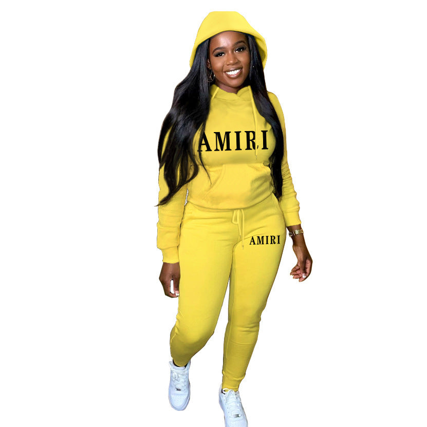Damen Jogginganzug mit modernem Logo Drune