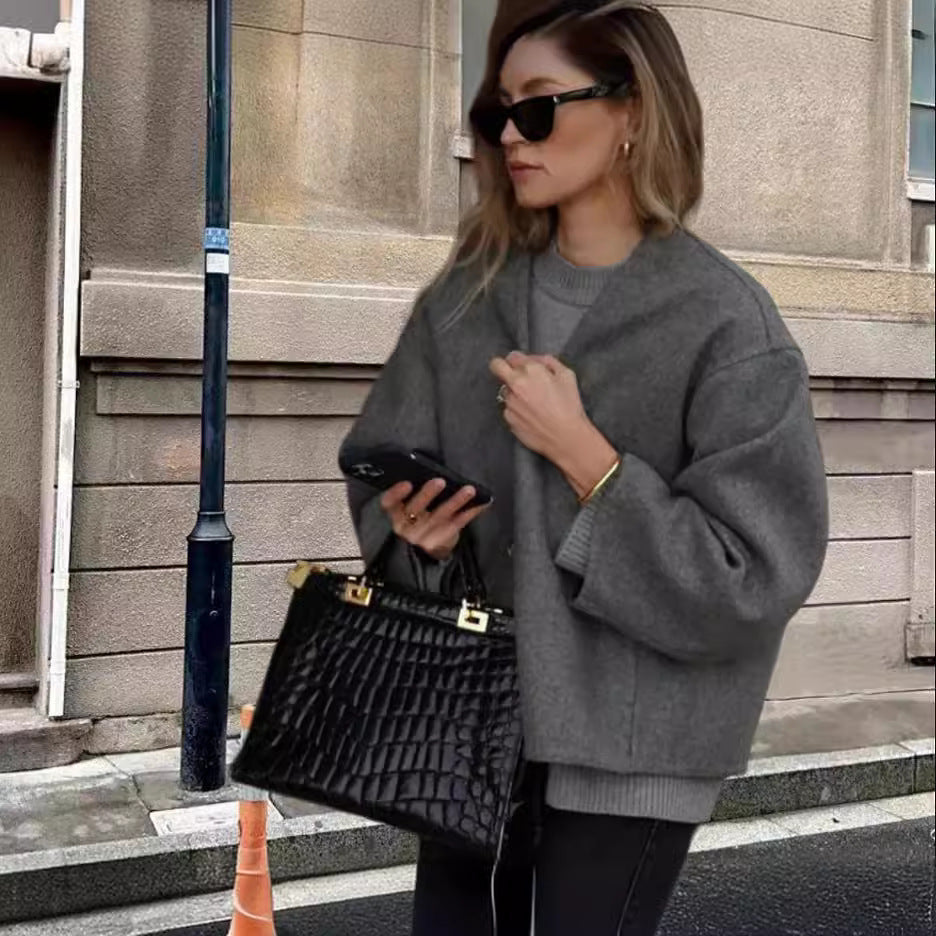 Damen oversized Wolljacke mit elegantem Schnitt und lässigem Look Drune