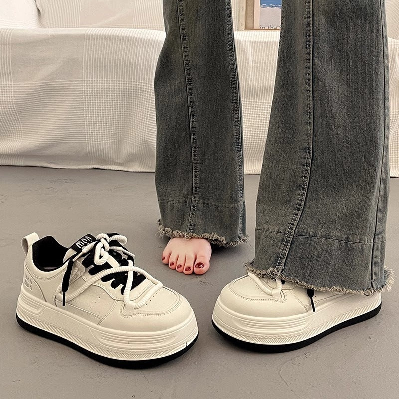 Damen Sportliche Sneakers mit dämpfender Plattform und weichem Obermaterial Drune