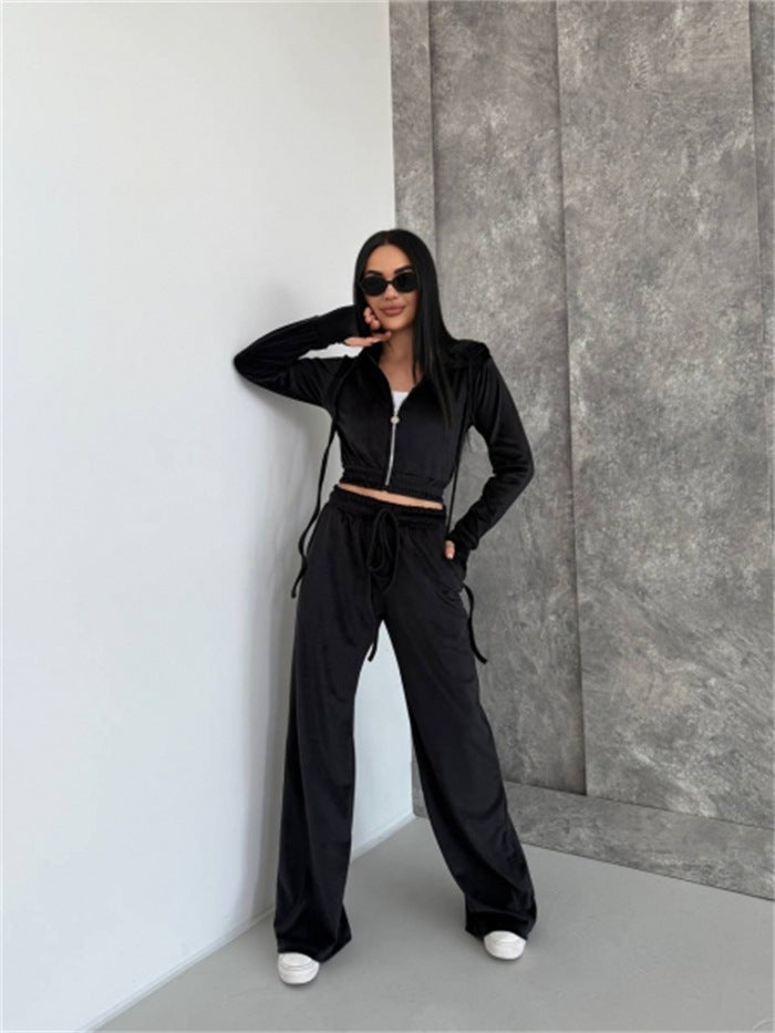 Damen Velours Lounge-Set mit tailliertem Hoodie und elastischen Hosen Drune