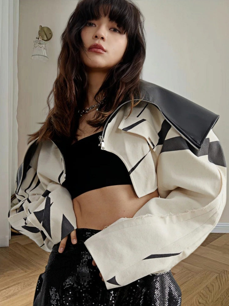 Damen Modische Cropped Jacke mit geometrischem Design und Kunstlederdetails Drune