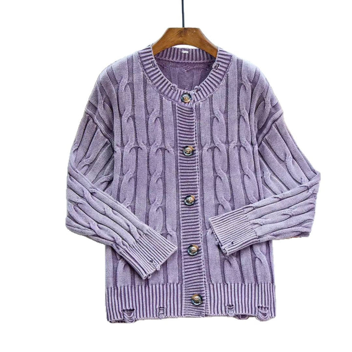 Damen Strickjacke mit elegantem Zopfdesign und Holzknopfdetails Drune