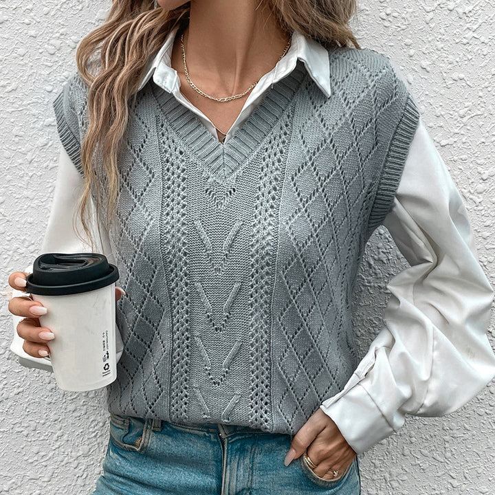 Damen Strickpullover mit V-Ausschnitt und dekorativem Zopfmuster Drune