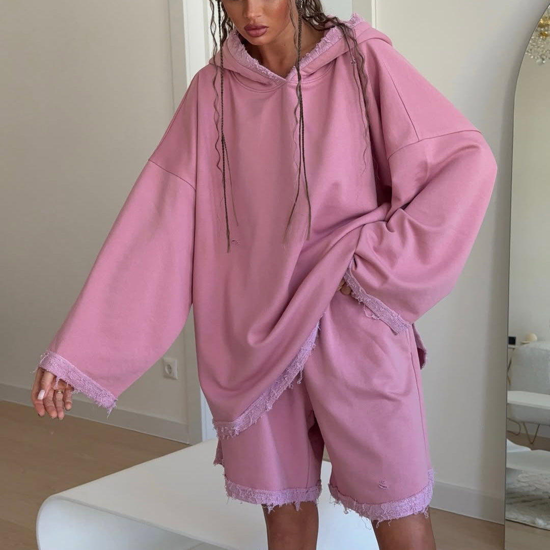Damen sportlicher Oversized Hoodie mit fransigen Details und Shorts-Set Drune