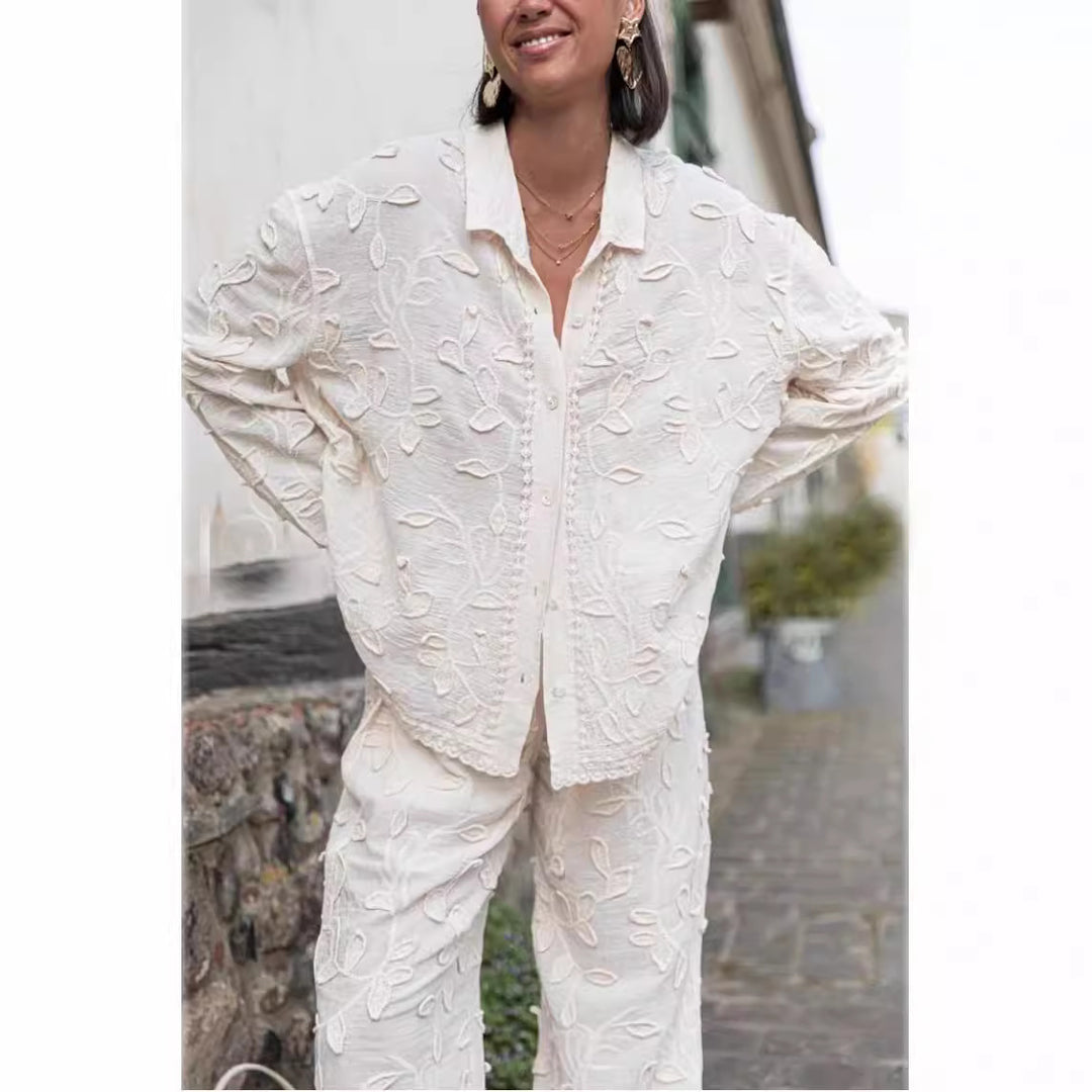 Damen Bluse mit feiner Stickerei und luftiger Passform Drune