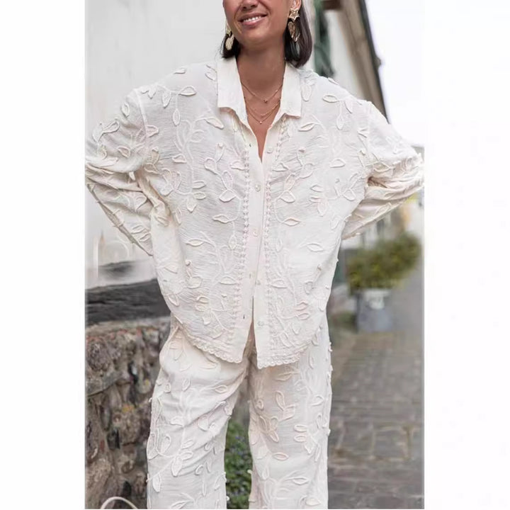 Damen Bluse mit feiner Stickerei und luftiger Passform Drune