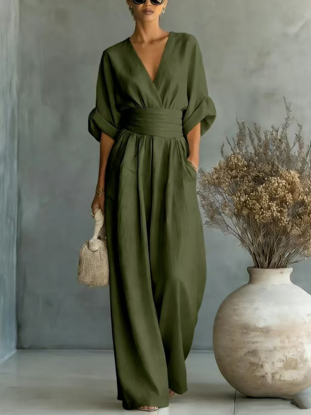 Damen Jumpsuit mit elegantem V-Ausschnitt und weitem Bein Drune