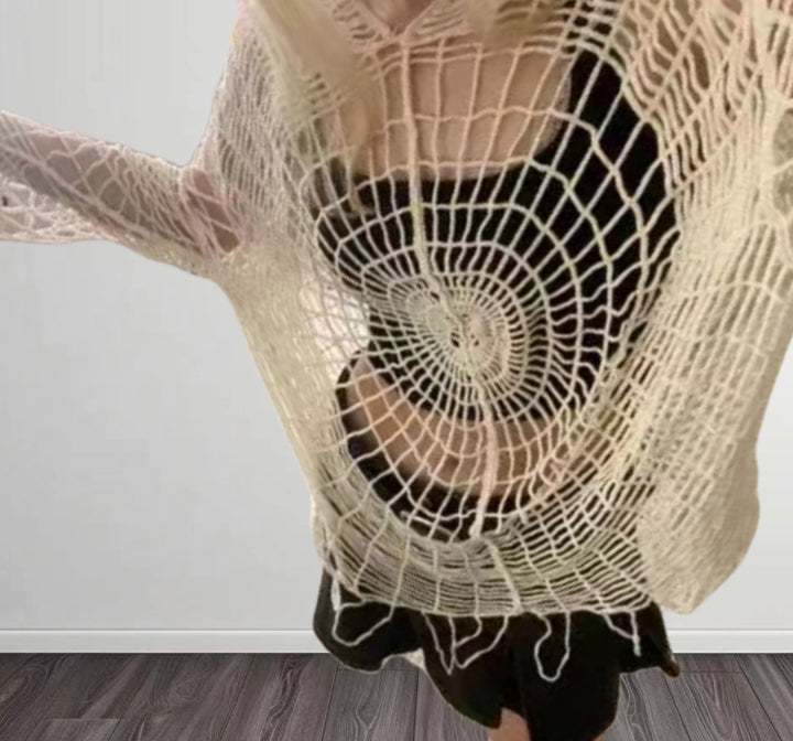 Damen Häkelponcho mit offenen Maschen Drune