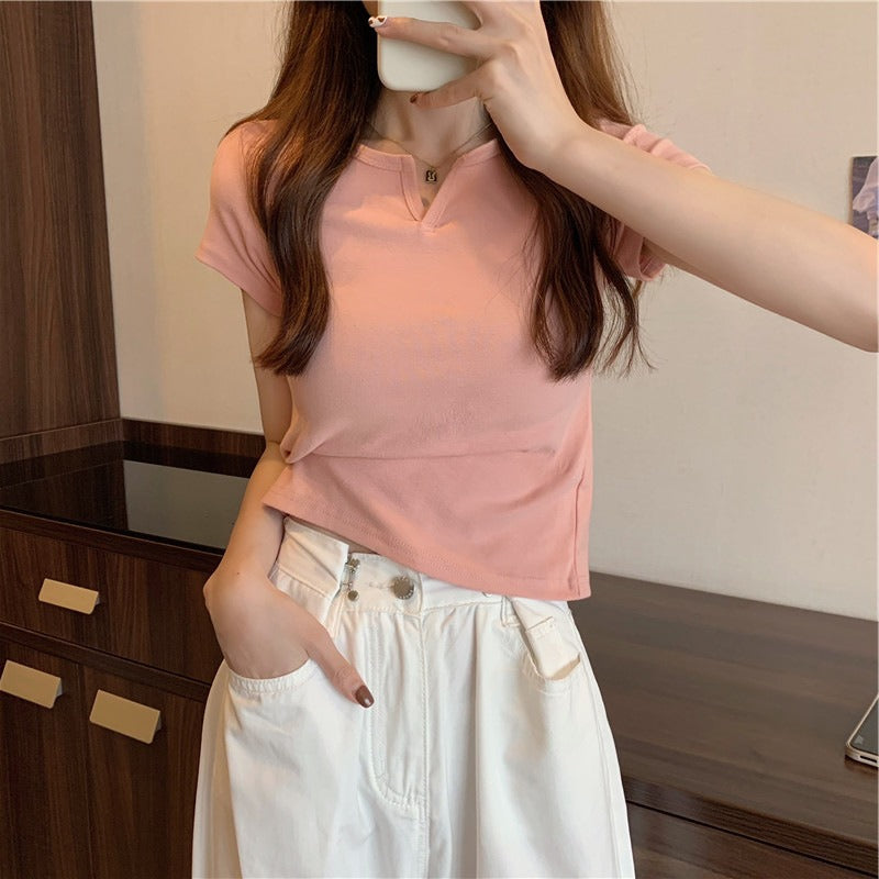 Damen Cropped T-Shirt mit figurbetontem Schnitt und modernen Akzenten Drune