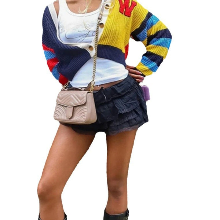 Damen Gemusterter Strickjacke mit Knopfdetails und weiten Ärmeln Drune