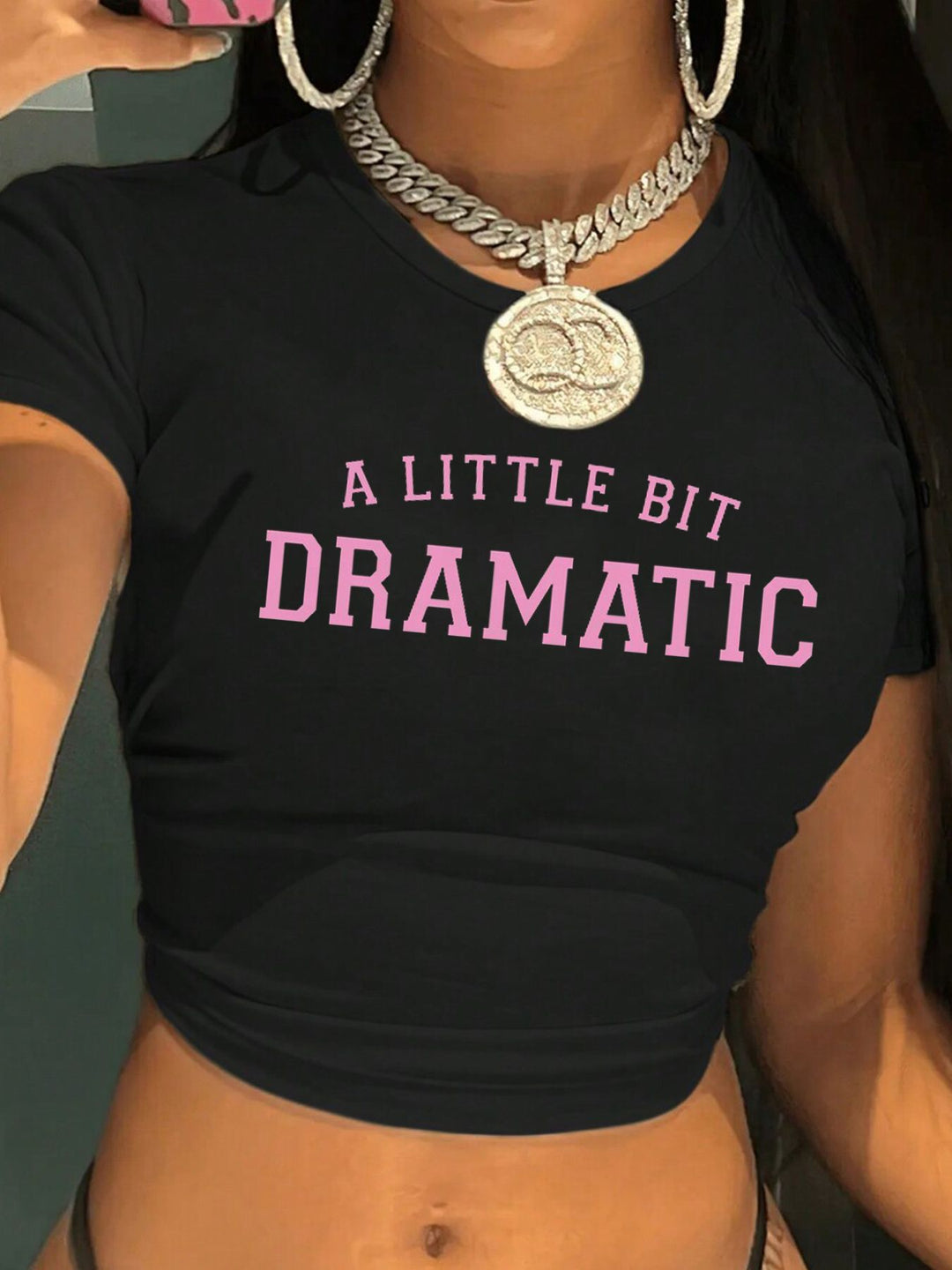 Damen Crop-Top mit kreativem Grafikdesign und modernem Schriftzug Drune