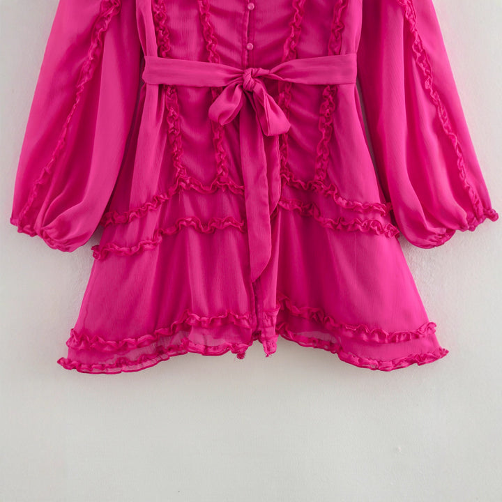 Damen verspieltes Minikleid mit Rüschendetails und Taillengürtel Drune