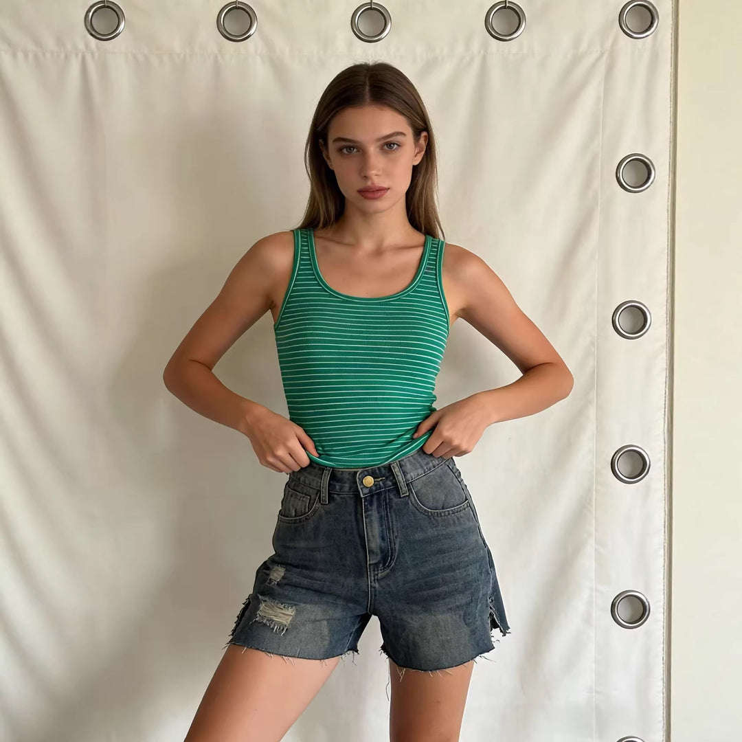 Damen lässige Jeansshorts mit fransigen Abschlüssen und seitlichem Schlitz Drune
