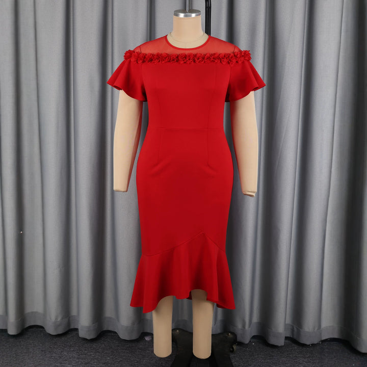 Damen Elegantes Kleid mit floralem Akzent und schwingendem Saum Drune