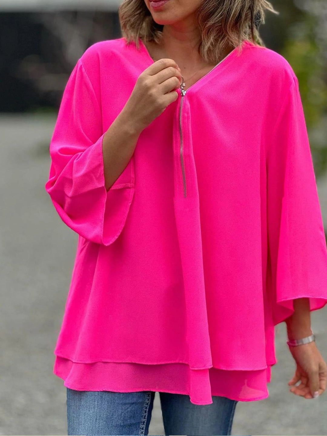 Drune | Chiffon Lockere Passform V-Ausschnitt mit Reißverschluss 3/4 Ärmel Geschichteter Saum