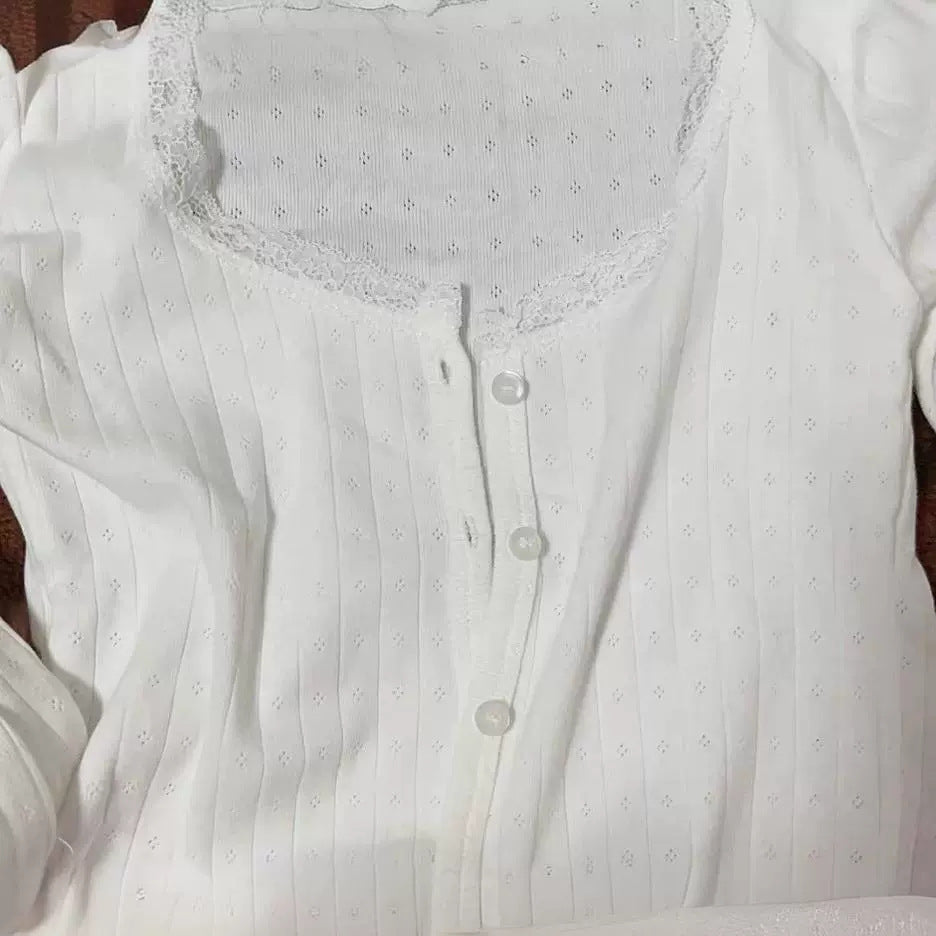 Damen feines Langarmshirt mit zarter Spitzenverzierung Drune