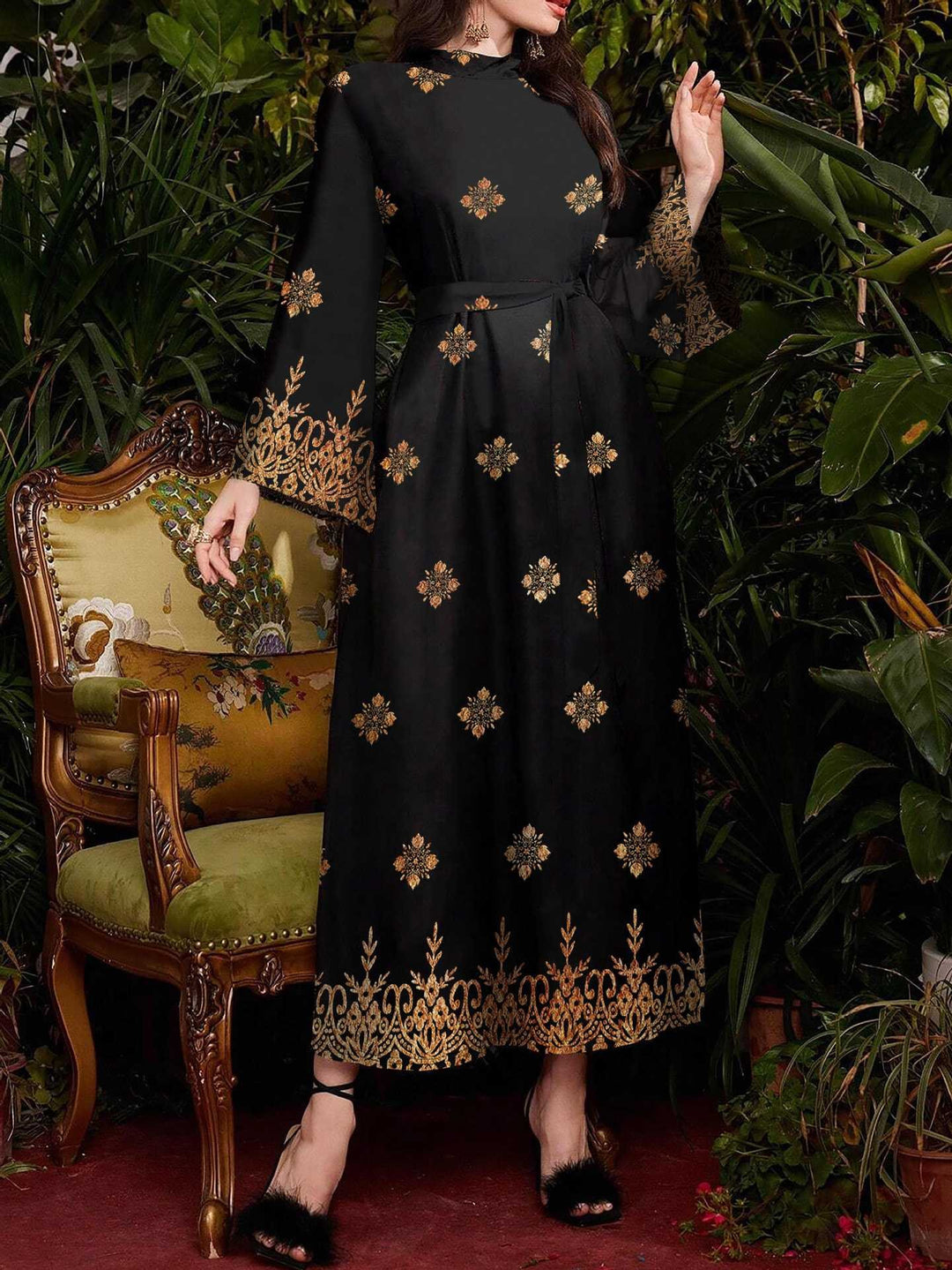 Damen festliches Abendkleid mit elegantem Gold- und Blumenmuster Drune