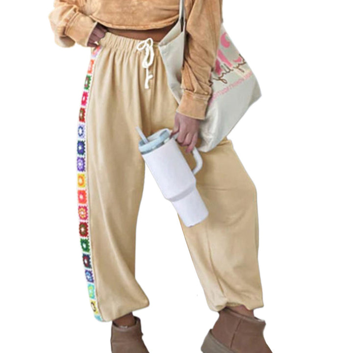 Damen Freizeithose mit bunten Blümchen-Applikationen Drune