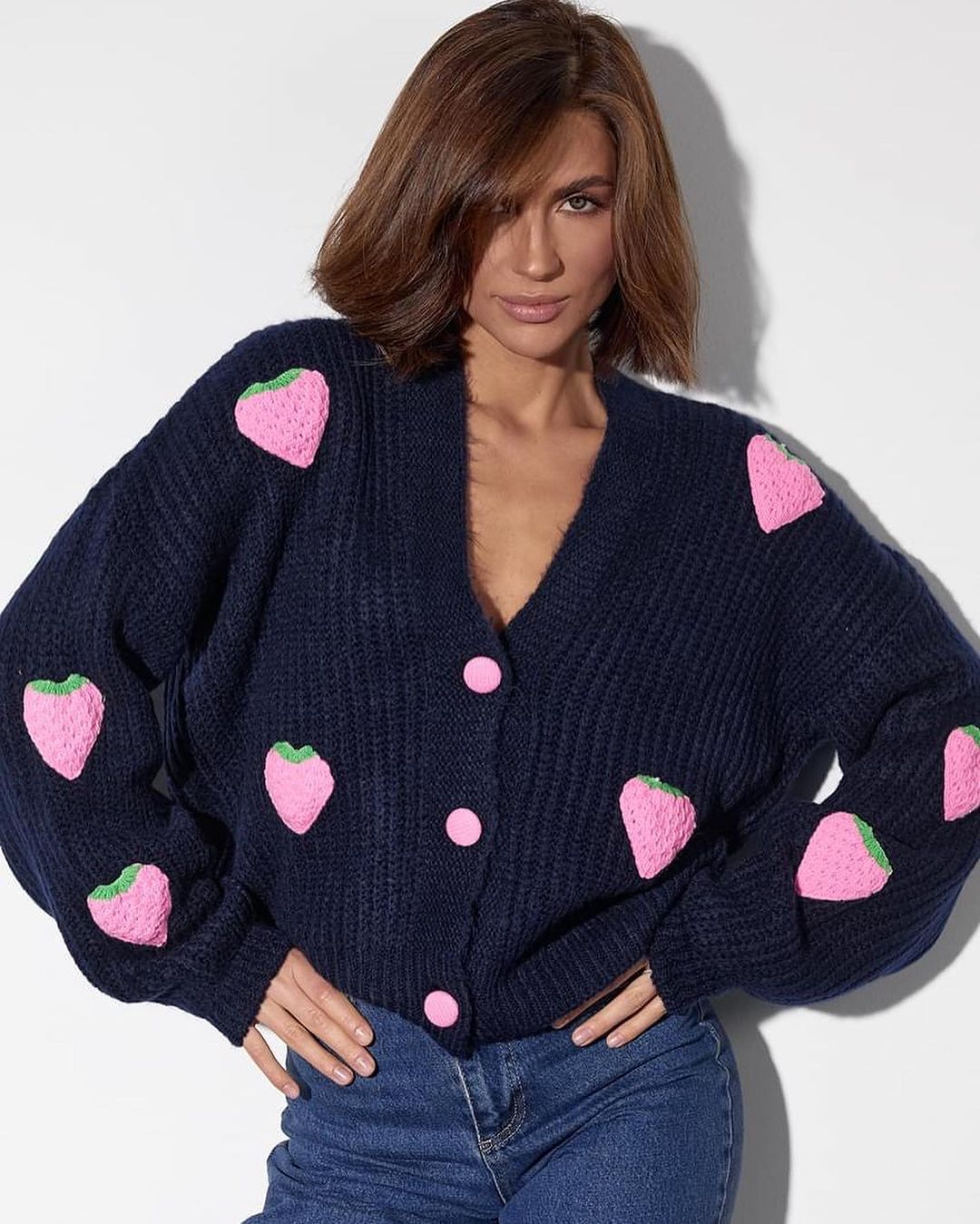Damen Strickjacke mit fruchtigem Applikationsdesign Drune