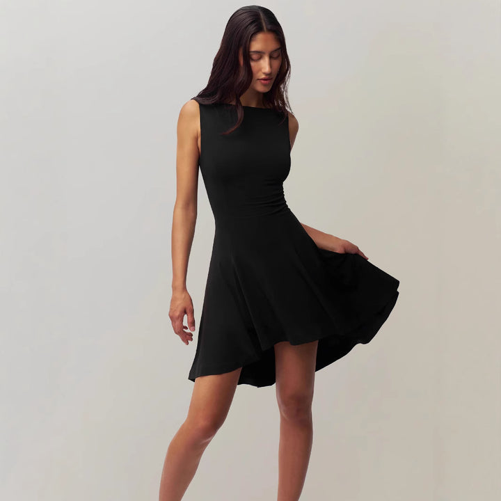 Damen Elegantes asymmetrisches Jumpsuit mit figurbetonendem Schnitt Drune