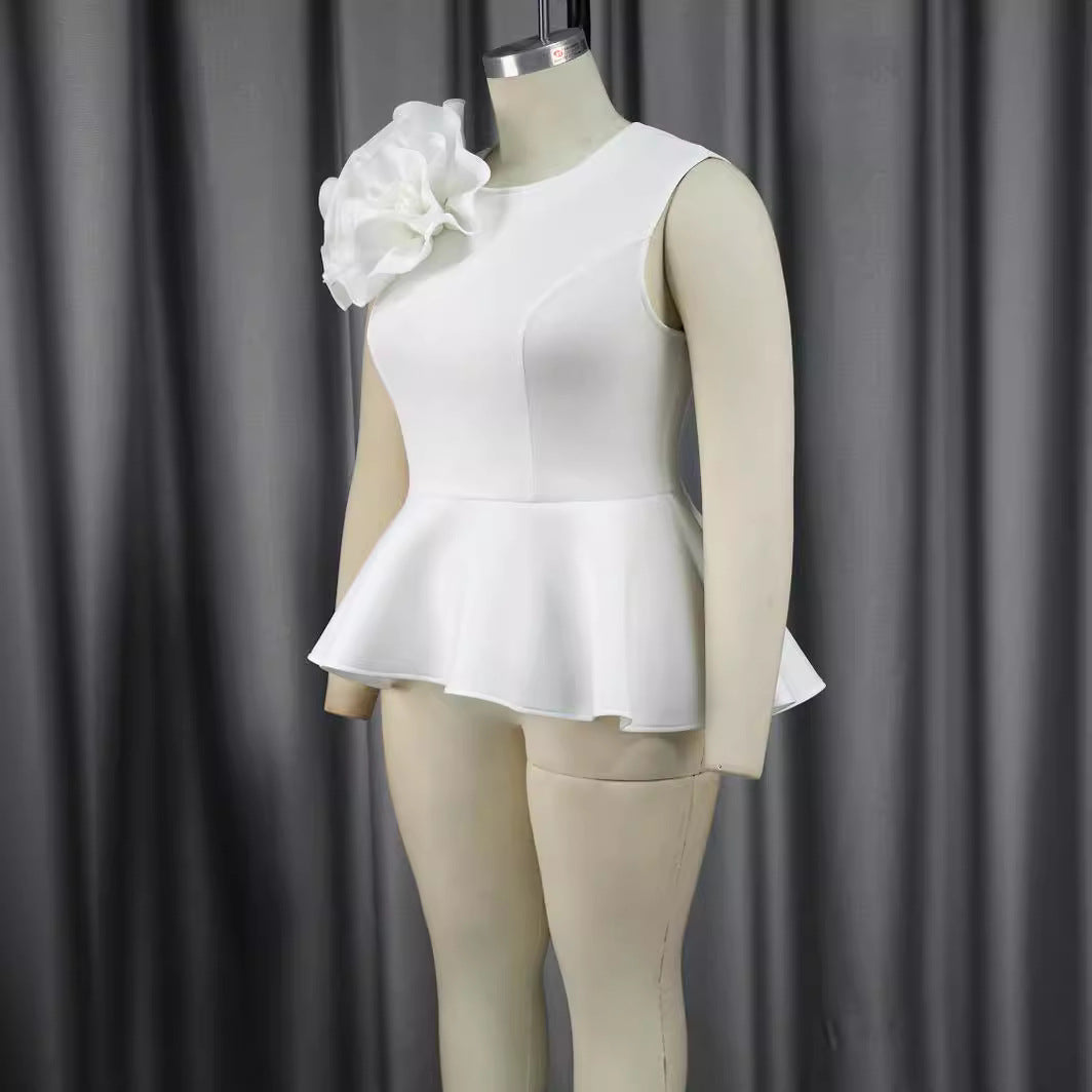 Damen elegantes Oberteil mit femininem Rüschensaum und auffälligem Blumenapplikation Drune