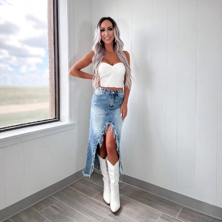 Damen Midilange Jeansrock mit teils fransigem Saum und hohem Schlitz Drune
