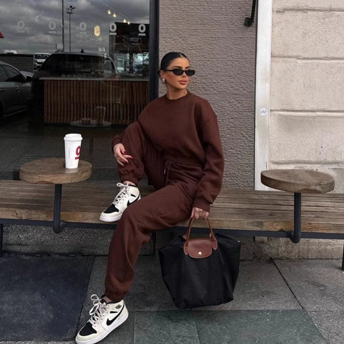 Damen Cropped Sweatshirt und weite Jogginghose Set Drune