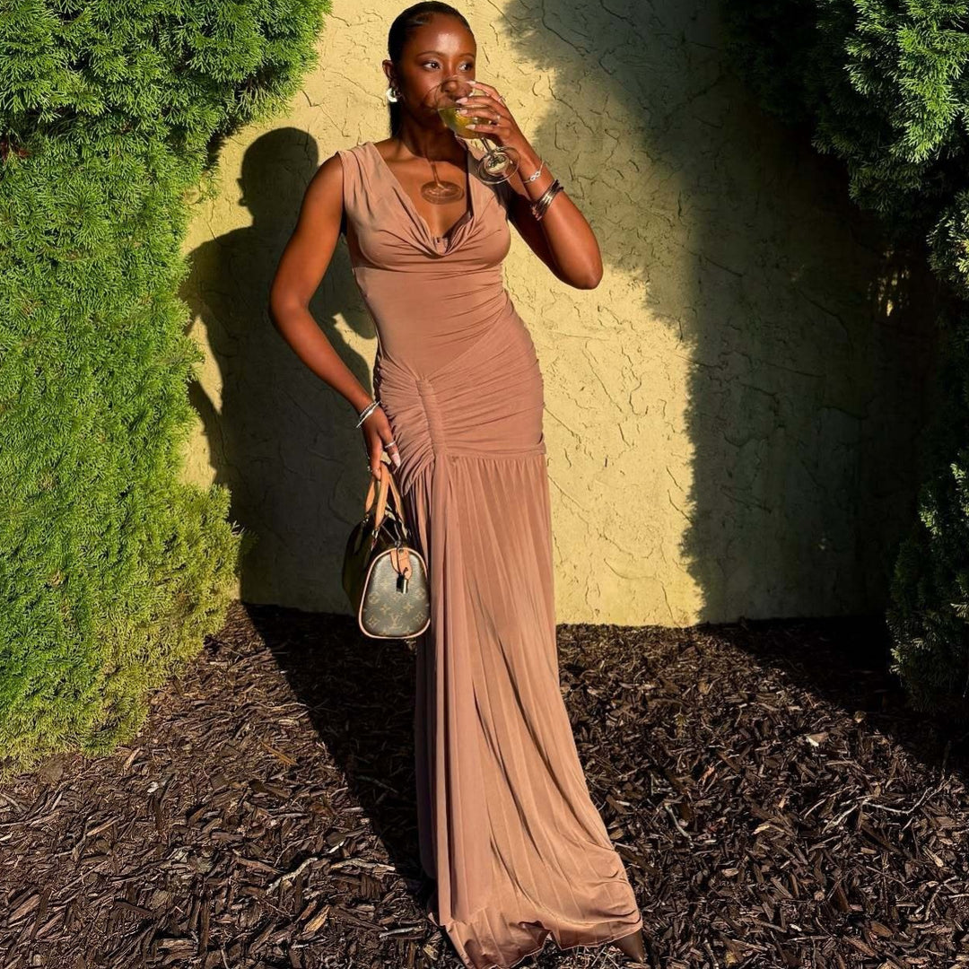 Damen Maxikleid mit eleganter Drapierung und schickem V-Ausschnitt Drune