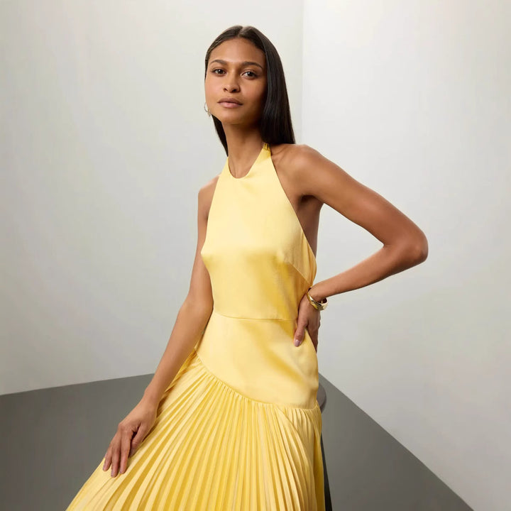 Damen Elegantes Maxi-Kleid mit fließendem Faltenrock und Halterneck-Design Drune