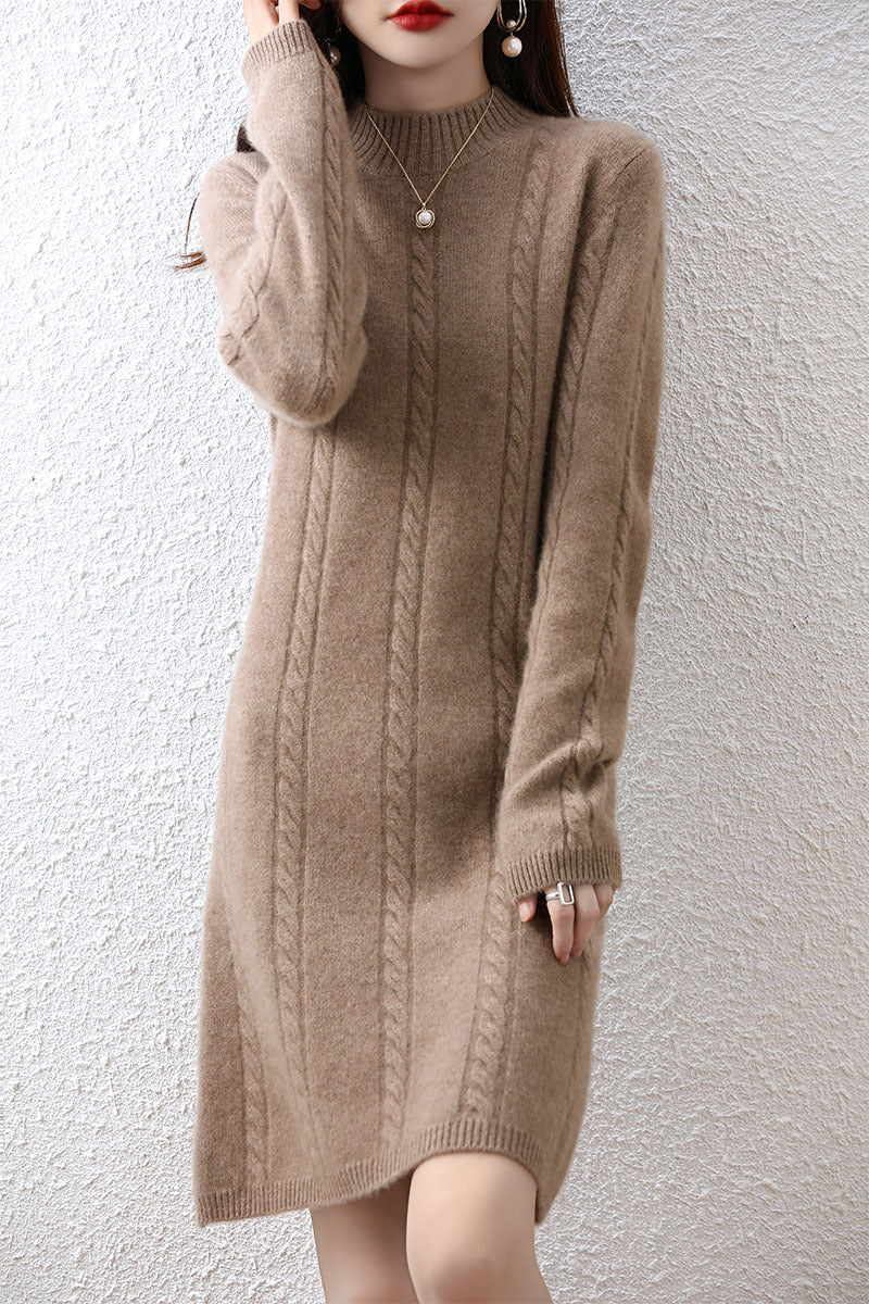 Damen Strickkleid mit elegantem Zopfdesign und hohem Kragen Drune