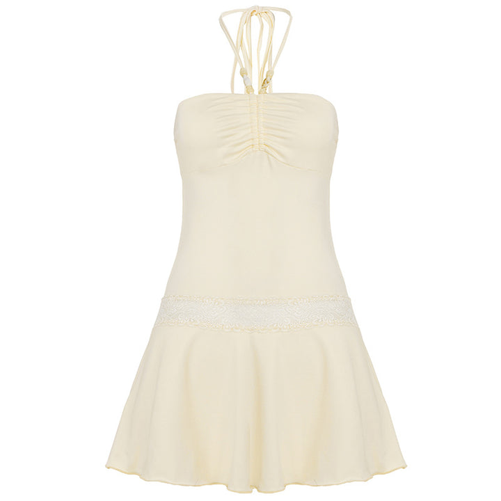 Damen stilvolles Badeoutfit mit gerafftem Oberteil und Spitzenbesatz Drune