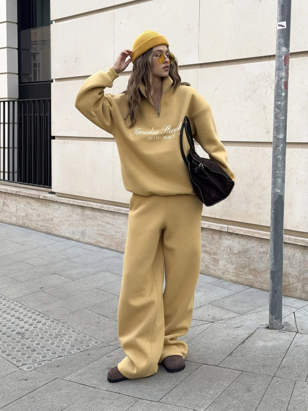 Damen nan oversized Halbzip-Sweatshirt mit hohem Stehkragen und Statement-Print Drune