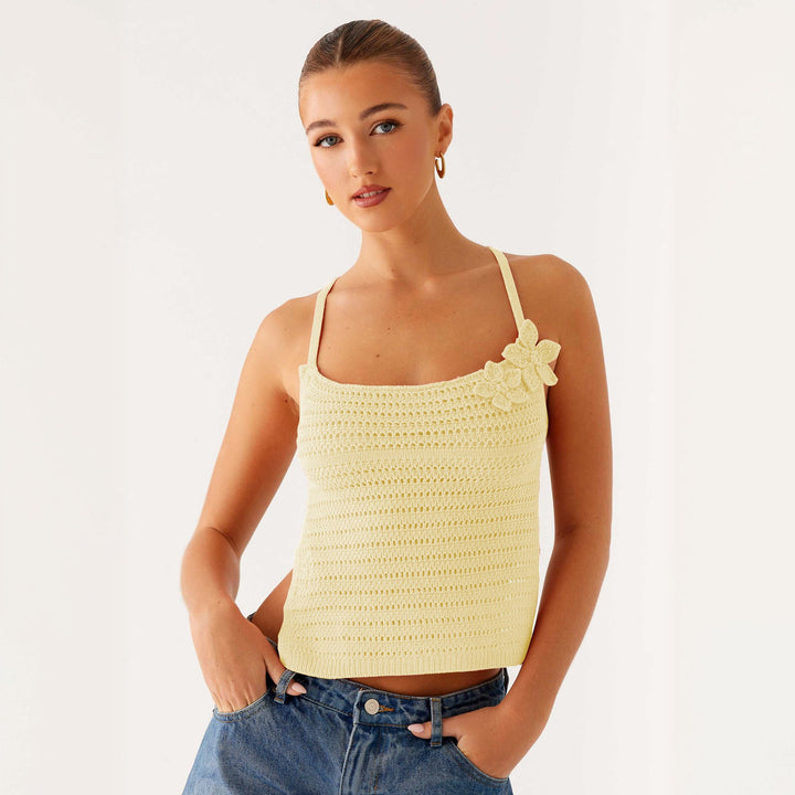 Damen gehäkeltes Top mit floralen Akzenten Drune