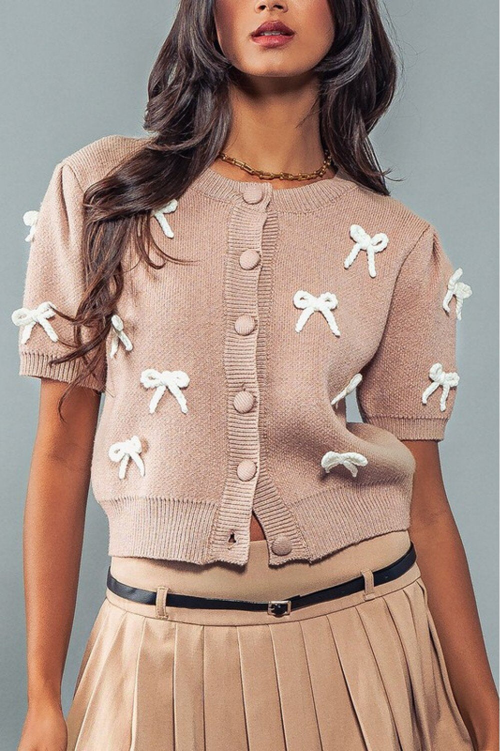 Damen Strickjacke mit dekorativen Schleifen und Knopfdetails Drune