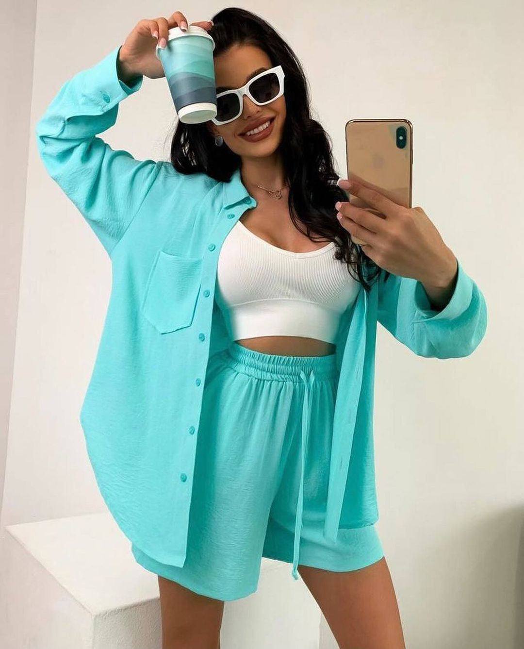 Damen Lässiges Sommer-Set mit leichter Blusenjacke und bequemen Shorts Drune
