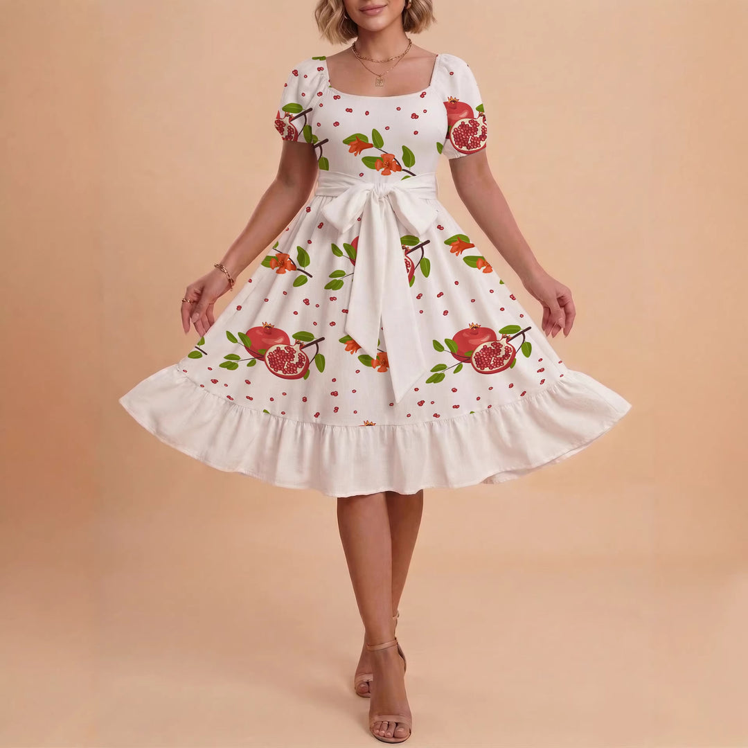 Damen Kleid mit tailliertem Schnitt und verspieltem Blumenmuster Drune