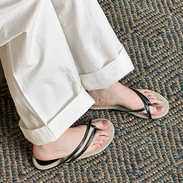 Damen Zehentrenner-Sandalen mit flexiblem Fußbett und elegantem Riemendesign Drune