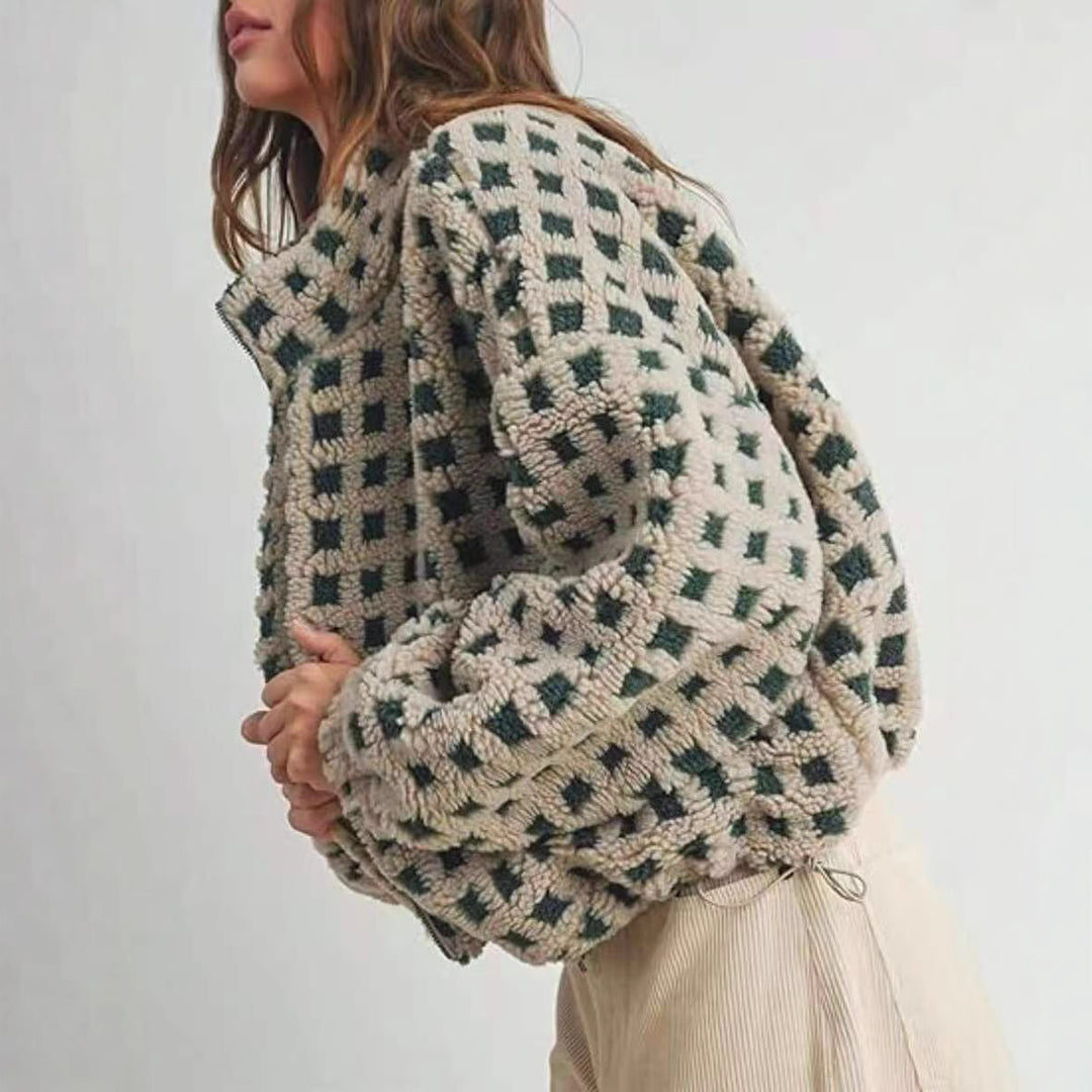 Damen kuschelige Fleecejacke im modernen Karodesign Drune