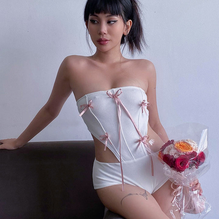 Damen Bandeau-Badeanzug mit dekorativen Kordelzügen und figurformendem Schnitt Drune