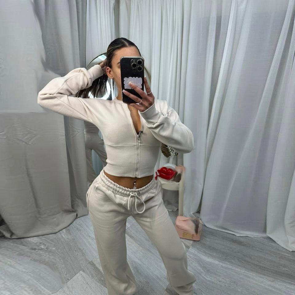 Damen nan kurzes Zip-Cropped-Shirt mit formendem Bund und breite Relax-Sweatpants mit Tunnelzug Drune
