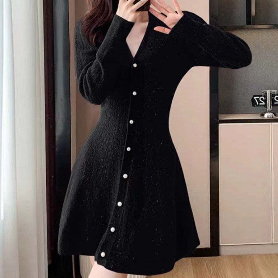 Damen Strickkleid mit Knopfleiste und ballettartigen Ärmeln Drune